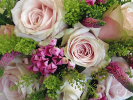 Creative Floral Designs - Weddings 15